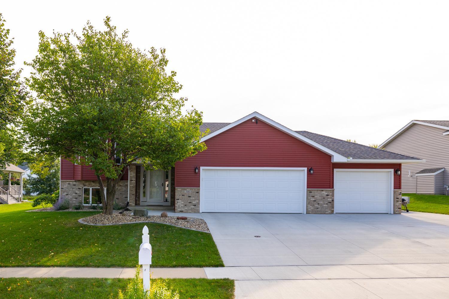 15th Ave, Kasson, MN 55944