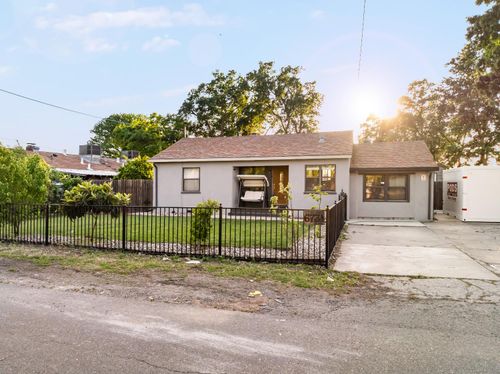 6731 5th Street, Rio Linda, CA, 95673 | Card Image