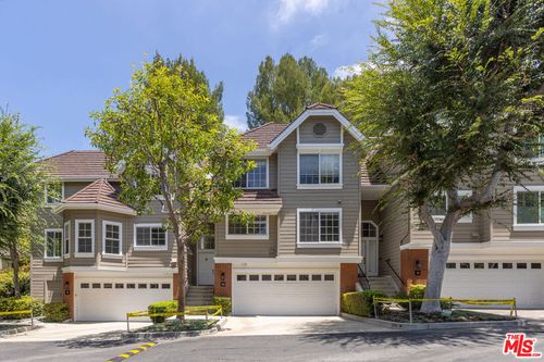 10-20950 Oxnard St, Woodland Hills, CA, 91367 | Card Image