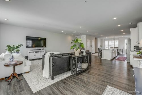 b-5931 Laurel Bed Ln, Richmond, VA, 23227-5607 | Card Image