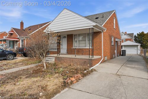 4956 Middlesex St, Dearborn, MI, 48126-3107 | Card Image