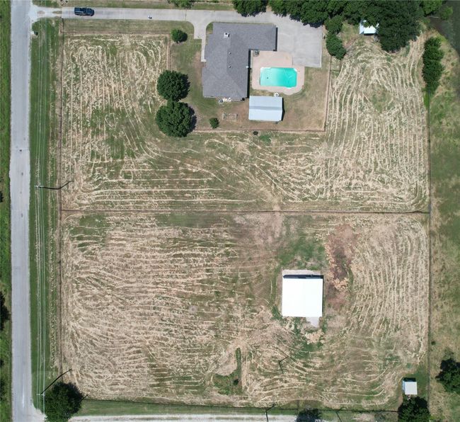 8016 Lights Ranch Rd, Home with 5 bedrooms, 4 bathrooms and null parking in Pilot Point TX | Image 12