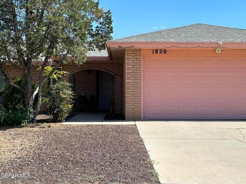 1820 Jack Nicklaus Dr, El Paso, TX, 79935-3010 | Card Image