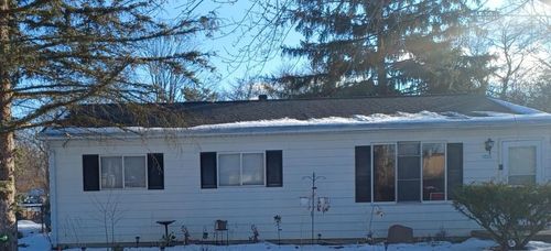 1061 W Harvard Ave, Flint, MI, 48505-1223 | Card Image