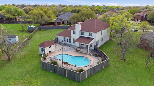 207 Silver Oak Dr, Round Rock, TX, 78664-9328 | Card Image