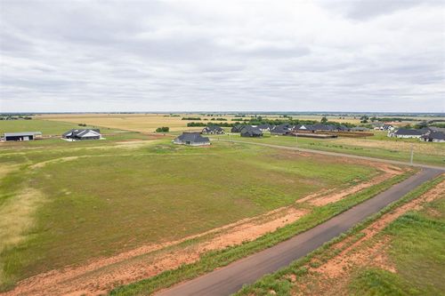 2646 S May Ave, Guthrie, OK, 73044 | Card Image