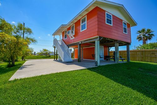 7120 E Hunter Dr, Hitchcock, TX, 77563-2547 | Card Image