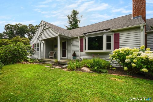 54 Box Mountain Dr, Vernon, CT, 06066-6305 | Card Image