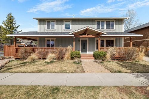 2980 Nw Shevlin Meadow Dr, Bend, OR, 97703-8702 | Card Image