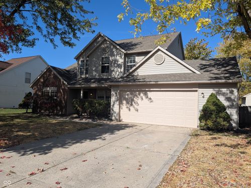 10604 Magenta Dr, Noblesville, IN, 46060-8213 | Card Image