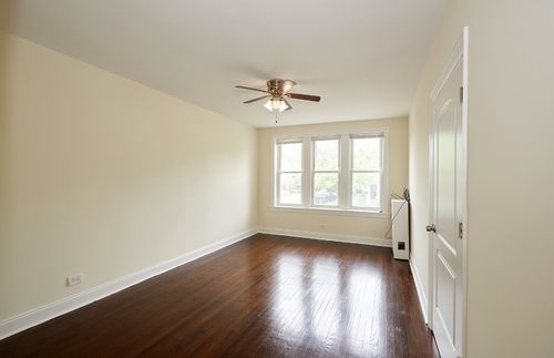 apt-2s-3223 W Ardmore Ave, Chicago, IL, 60659-4745 | Card Image