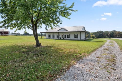 1195 Highway 52 E, Portland, TN, 37148-2327 | Card Image
