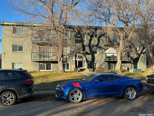 1115 Av W N, Saskatoon, SK, S7L3H7 | Card Image