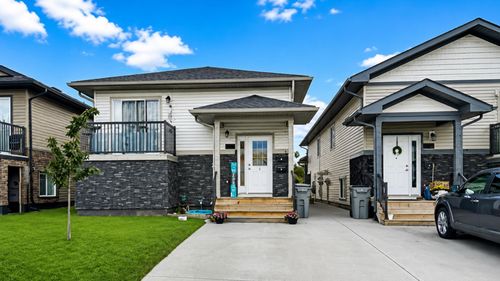 b-9911 109 Ave, Grande Prairie, AB, T8V1R7 | Card Image