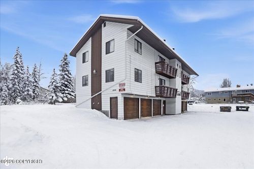apt-4-16948 Park Place St, Eagle River, AK, 99577-7883 | Card Image