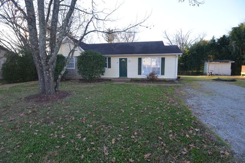 105 Grenadier Dr, Franklin, TN, 37064-2322 | Card Image