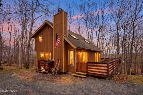 148 Plateau Dr, Lackawaxen, PA, 18435-7792 | Card Image