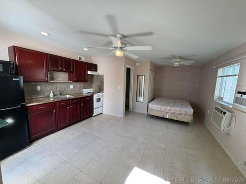 3-141 Ipswich St, Boca Raton, FL, 33487-3927 | Card Image