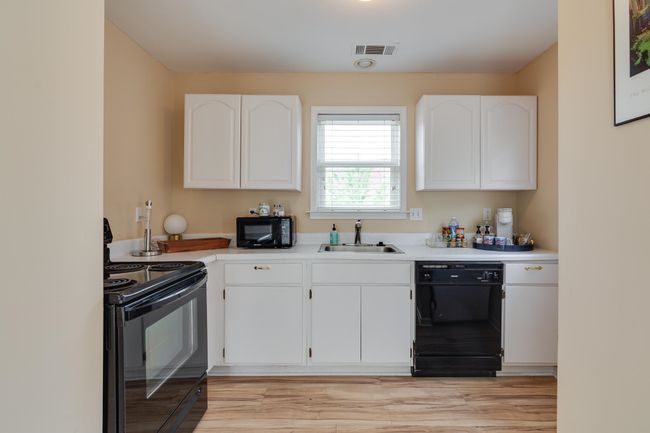 137 Harbor Point Ln, House other with 5 bedrooms, 4 bathrooms and null parking in Memphis TN | Image 37