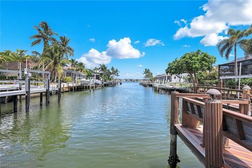 511 Alameda Ct, Marco Island, FL, 34145-5829 | Card Image