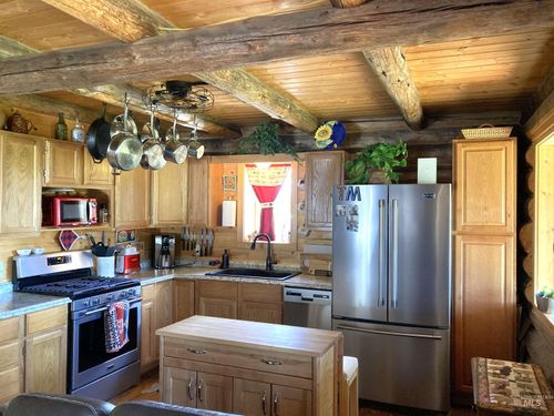 120 Black Diamond Ln, Dixie, ID, 83525-5032 | Card Image