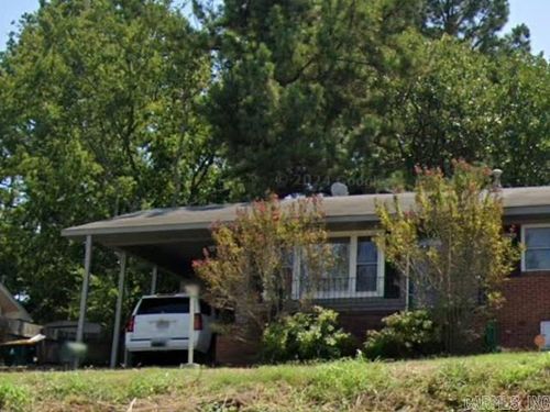 4 Winthrop Dr, Morrilton, AR, 72110-4306 | Card Image