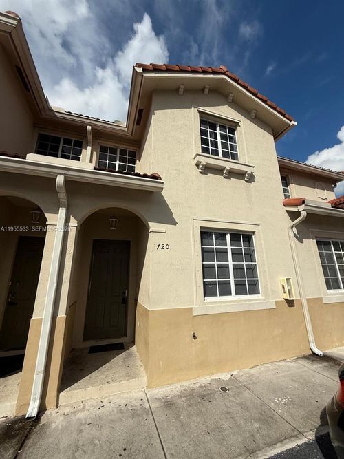 20-21209 Nw 14th Pl, Miami Gardens, FL, 33169-7432 | Card Image