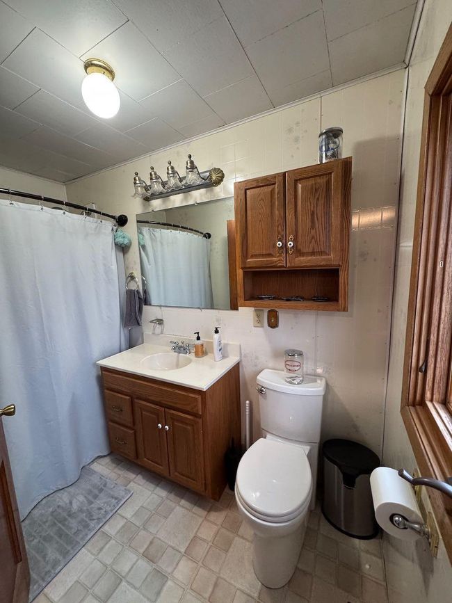 Bathroom 1.jpeg | Image 37