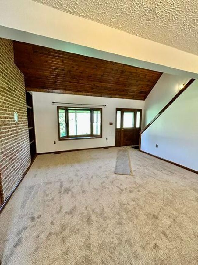 13181 Basil Rd Nw, House other with 3 bedrooms, 2 bathrooms and null parking in Baltimore OH | Image 6