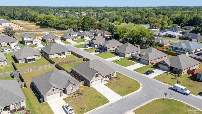 3347 Keegun Loop, House other with 4 bedrooms, 2 bathrooms and 6 parking in Pensacola FL | Image 37