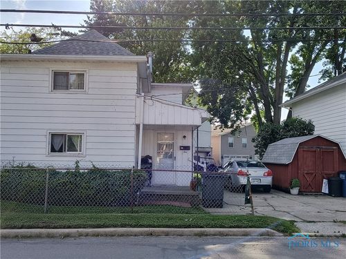 10 Edgewater Park, Toledo, OH, 43611-2563 | Card Image