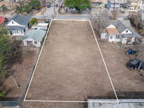 724 W Poplar St, San Antonio, TX, 78212-5025 | Card Image