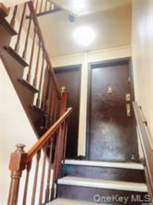 apt-2-81 155th Ave, Howard Beach, NY, 11414-1795 | Card Image