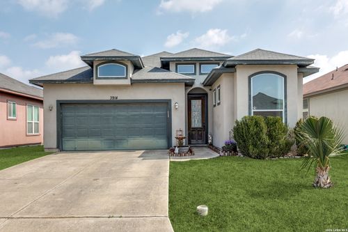 3914 Bacall Way, Converse, TX, 78109-3683 | Card Image