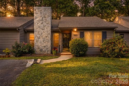 402 Sweetgum Dr, Fort Mill, SC, 29715-6927 | Card Image