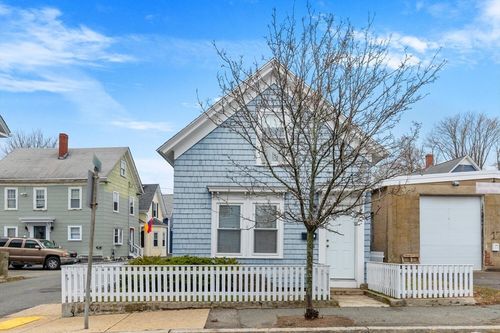 21 Roundy St, Beverly, MA, 01915-3301 | Card Image