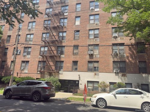 6fl-149-43 35th Ave, Flushing, NY, 11354-3859 | Card Image