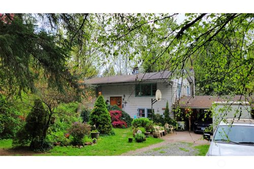 16207 309th Ave Ne, Duvall, WA, 98019-7603 | Card Image