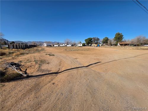 4485 N Baker Dr, Kingman, AZ, 86409-2318 | Card Image