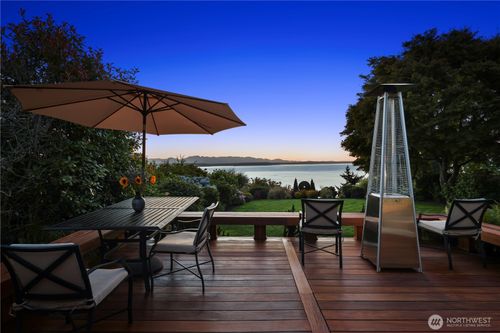 2171 Sunset Ave Sw, Seattle, WA, 98116-2146 | Card Image