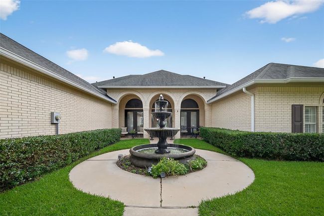 31810 Edgewater Dr, House other with 4 bedrooms, 3 bathrooms and 3 parking in Magnolia TX | Image 6