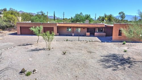 3400 N Bacobi Ave, Tucson, AZ, 85750-2002 | Card Image
