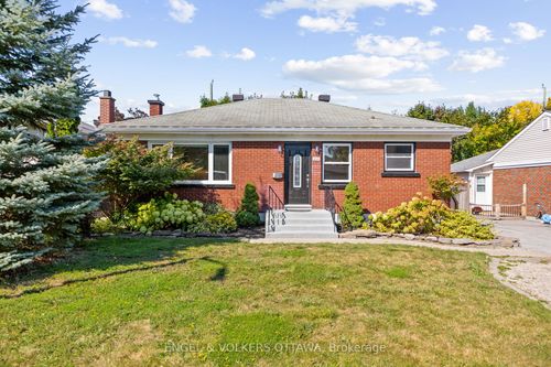855 Weston Dr, Ottawa, ON, K1G1W5 | Card Image