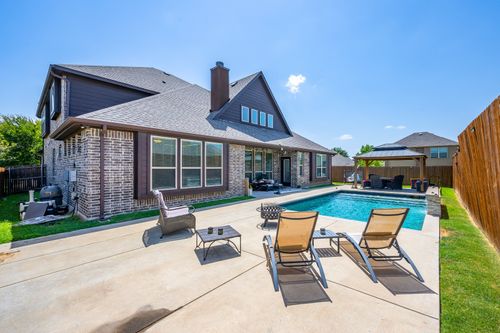 1917 Sunflower Dr, Glenn Heights, TX, 75154-8795 | Card Image