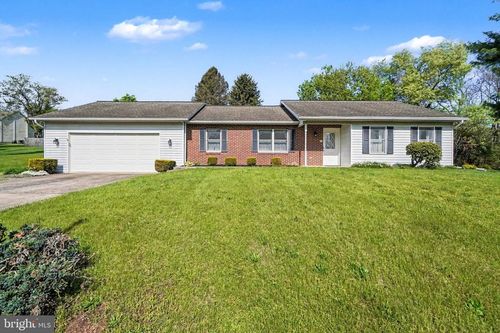 280 Shatto Dr, CARLISLE, PA, 17013-2121 | Card Image