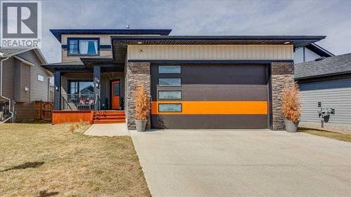 738 Cypress Lane, Rural Red Deer County, AB, T4S0E5 | Card Image