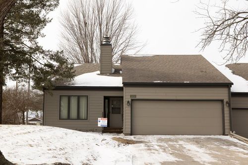 1930 Stadium Dr, Fort Dodge, IA, 50501-7729 | Card Image