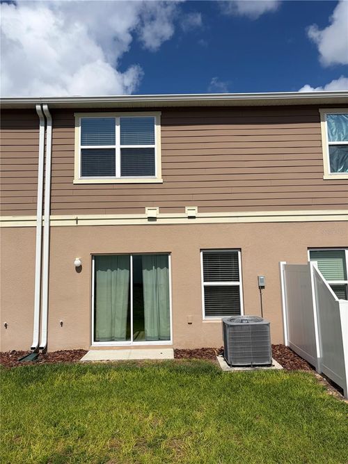 1492 Mirabella Cir, DAVENPORT, FL, 33897-6329 | Card Image
