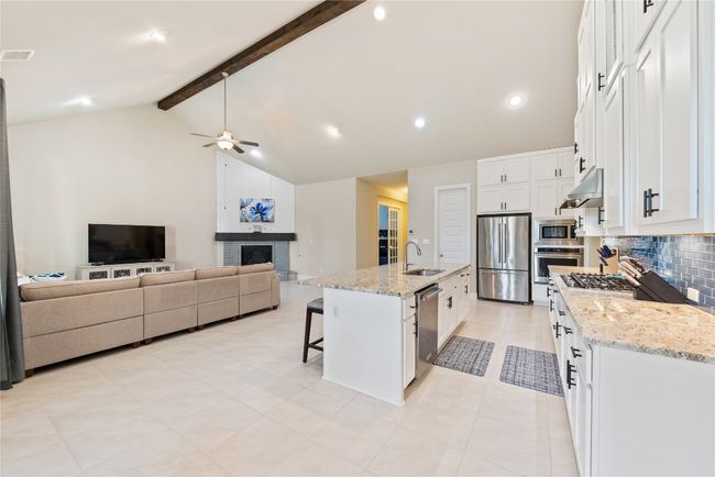 264 Axis Loop, House other with 3 bedrooms, 3 bathrooms and null parking in Georgetown TX | Image 11