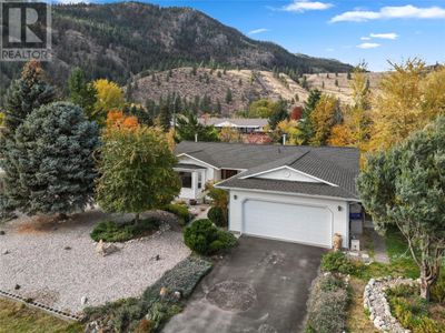 5228 Thomas Pl, House other with 3 bedrooms, 2 bathrooms and 2 parking in Okanagan Falls BC | Image 1